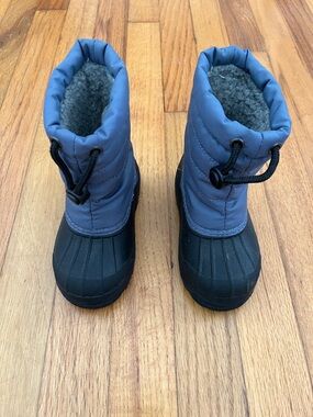 Kids Waterproof Winter Boots in Blue and Black
